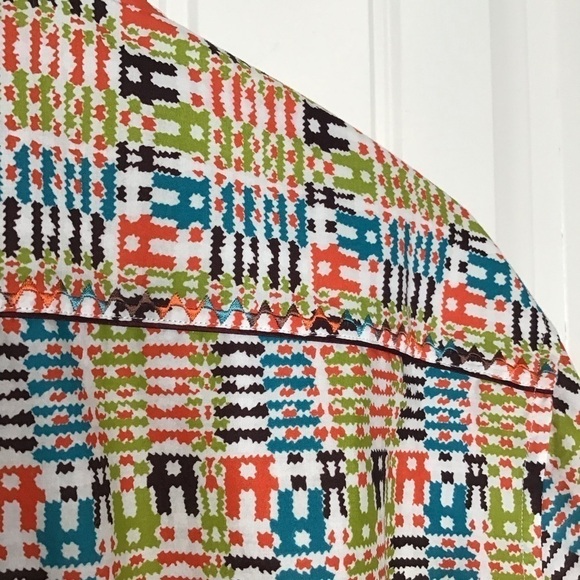 Robert Graham Euro Fit Long Sleeve Button Up Shirt. - Picture 9 of 14